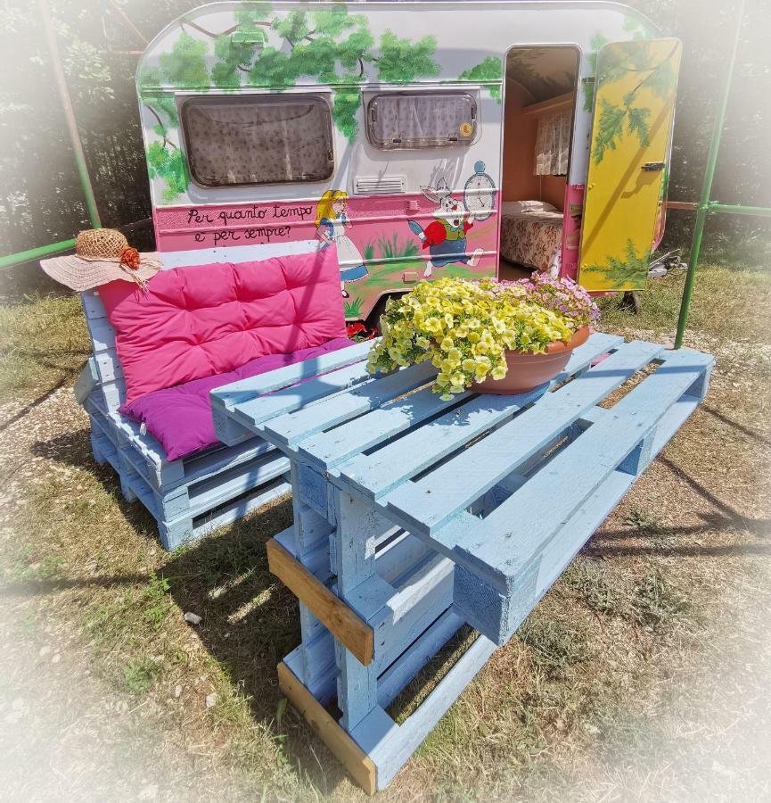 Antica Dimora - Glamping Fiordaliso Hotel Sarnano Eksteriør billede